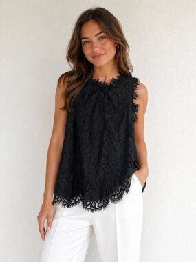 Joie Black Lace Sleeveless Blouse Top Size Small Eyelash Lace Romantic Boho